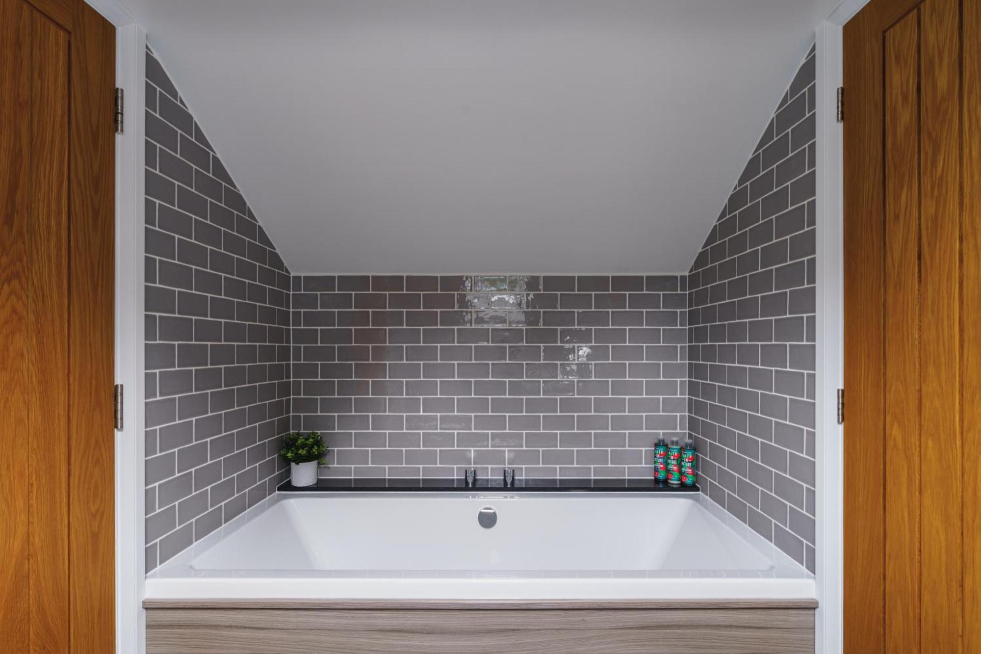 Beechwood Brook, 3 Bed, 3 Bath, Parking, Bowness-on-Windermere