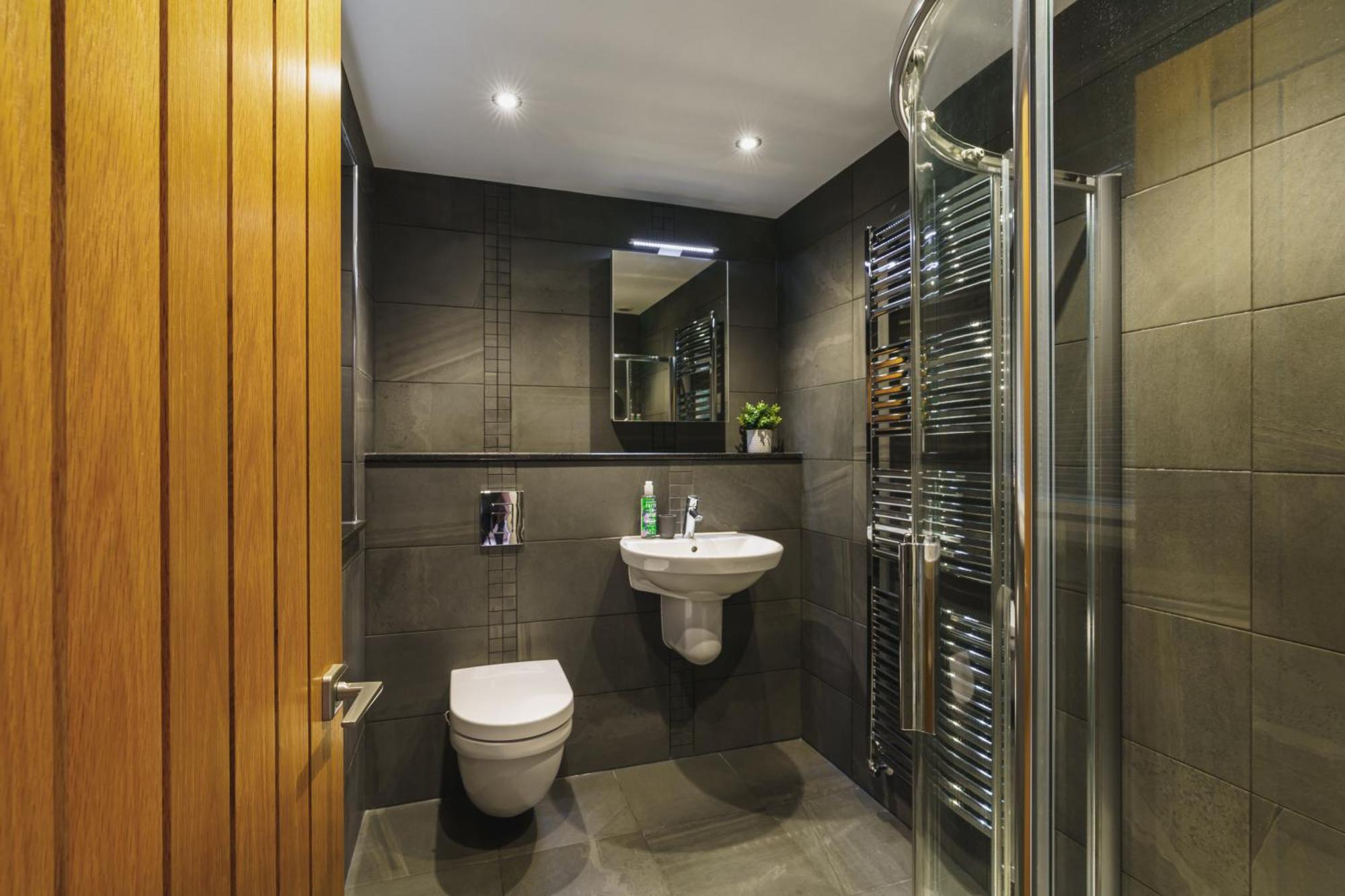 Beechwood Brook, 3 Bed, 3 Bath, Parking, Apartment *