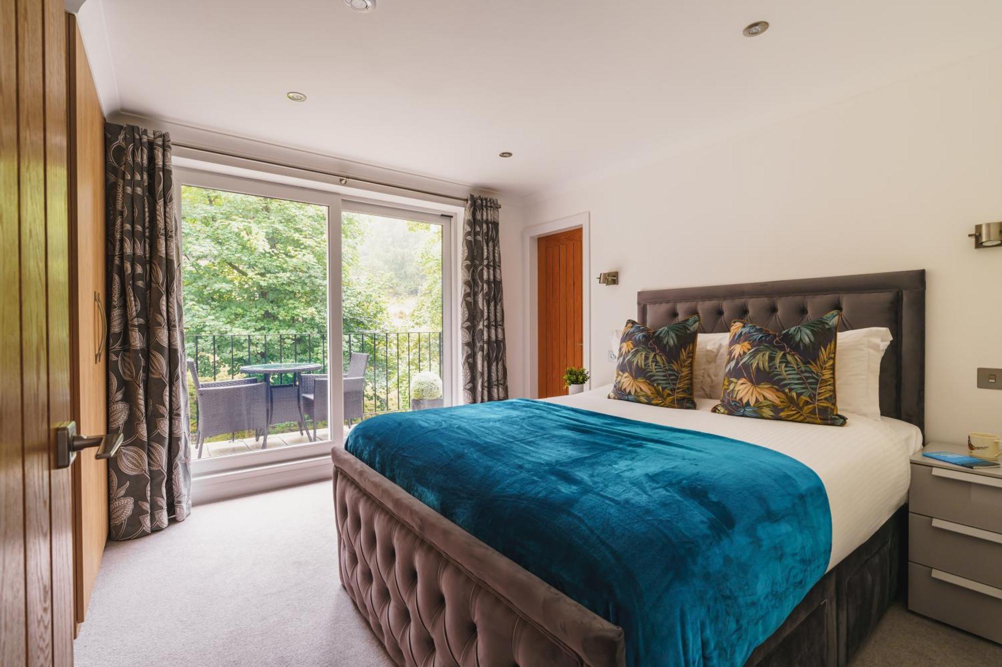Apartment Beechwood Brook, 3 Bed, 3 Bath, Parking, Bowness-on-Windermere